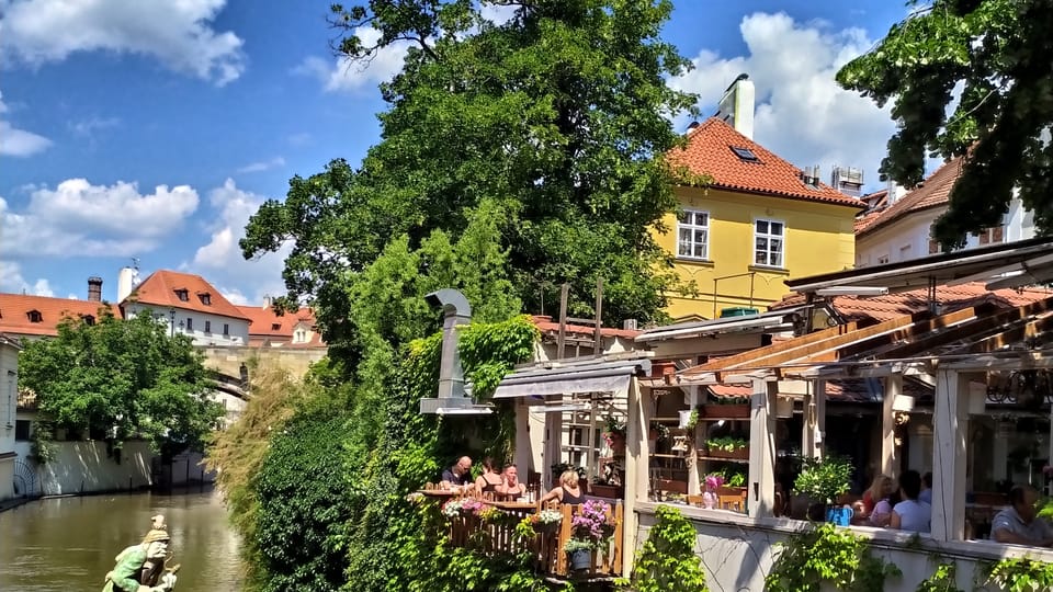 Restaurant Velkopřevorský mlýn / Großprior-Mühle am Teufelsbach (Foto: Magdalena Hrozínková) Restaurant Velkopřevorský mlýn / Großprior-Mühle am Teufelsbach (Foto: Magdalena Hrozínková)