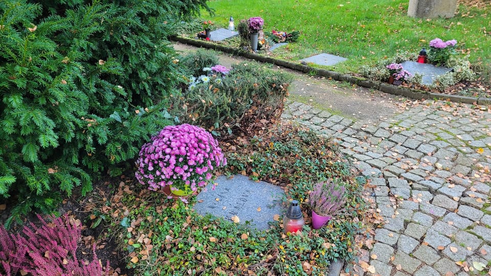 Friedhof an der Stadtgrenze von Prag in Zbraslav | Foto: Hana Slavická,  Radio Prague International