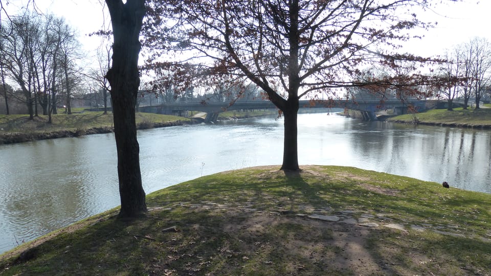 Der Zusammenfluss von Elbe und Adler (Orlice) | Foto: Klára Stejskalová, Radio Prague International Der Zusammenfluss von Elbe und Adler (Orlice) | Foto: Klára Stejskalová, Radio Prague International