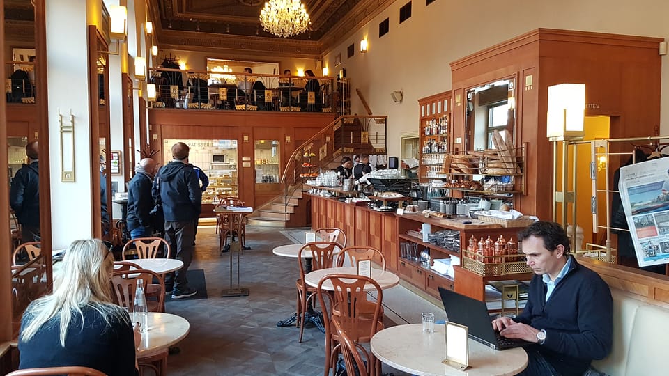 Café Savoy (Foto: Ondřej Tomšů) Café Savoy (Foto: Ondřej Tomšů)