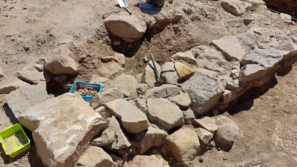 Freigelegte Fundamente des Hauses | Foto: Irena Šarounová,  Tschechischer Rundfunk