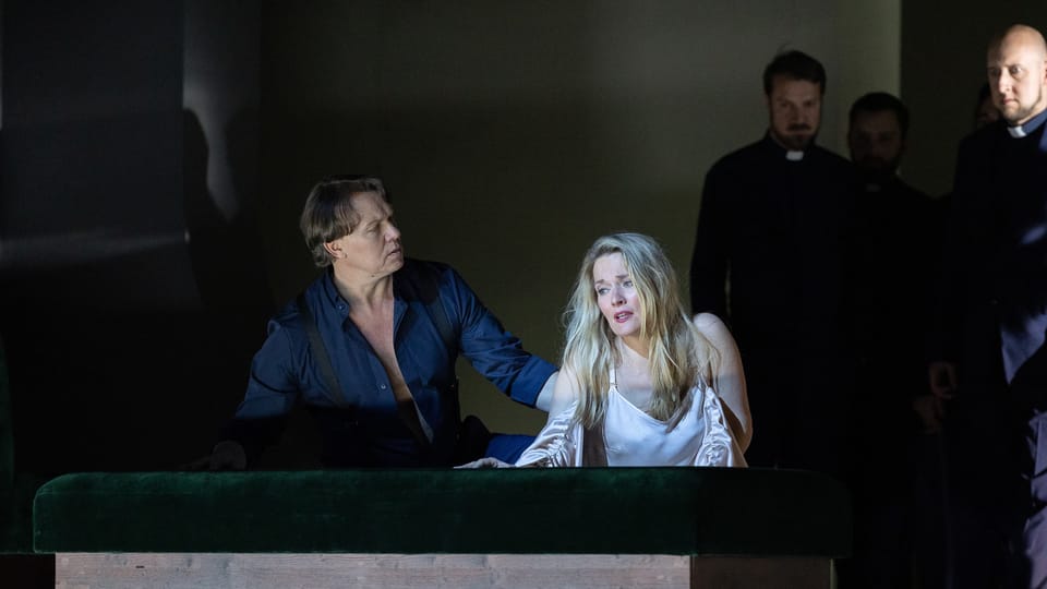 Foto: Zdeněk Sokol, Nationaltheater Prag Foto: Zdeněk Sokol, Nationaltheater Prag