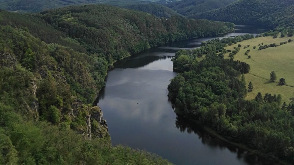 Moldautal mit Kamýk-Stausee  (Foto: Lenka Žižková)