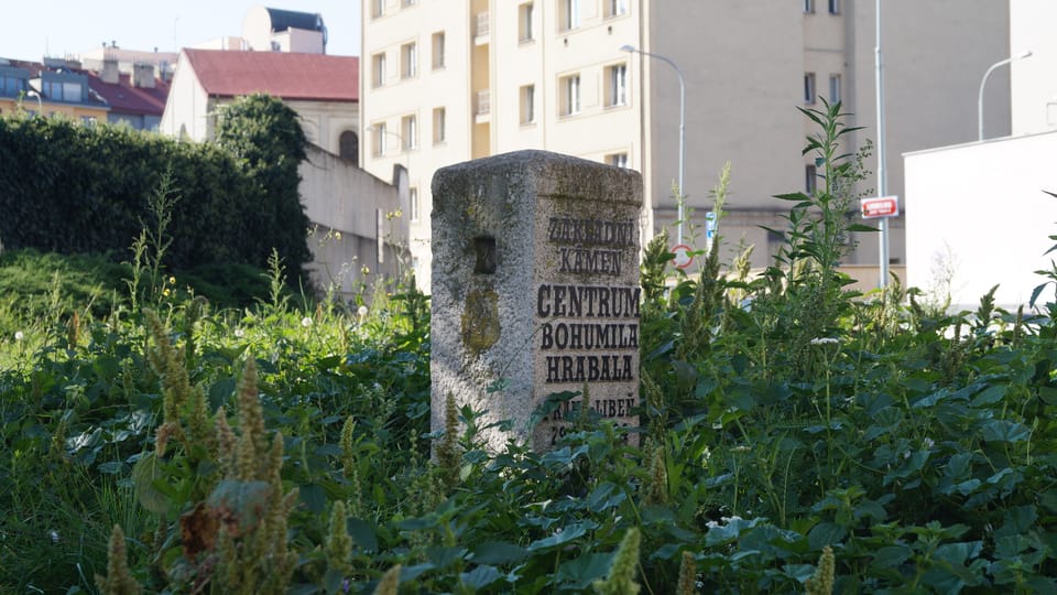 Grundstein des unrealisierten Bohumil-Hrabal-Zentrums | Foto: Radio Prague International