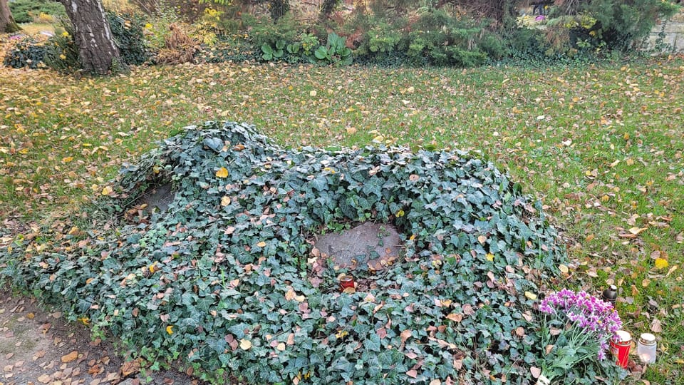 Friedhof an der Stadtgrenze von Prag in Zbraslav | Foto: Hana Slavická,  Radio Prague International