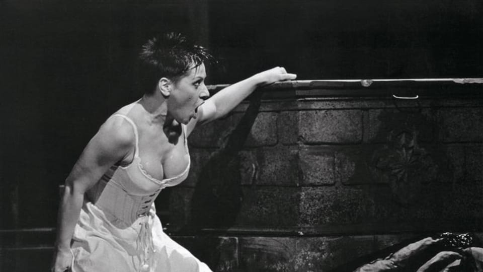 Dagmar Pecková als Carmen | Foto: Hana Smejkalová, Nationaltheater Prag Dagmar Pecková als Carmen | Foto: Hana Smejkalová, Nationaltheater Prag