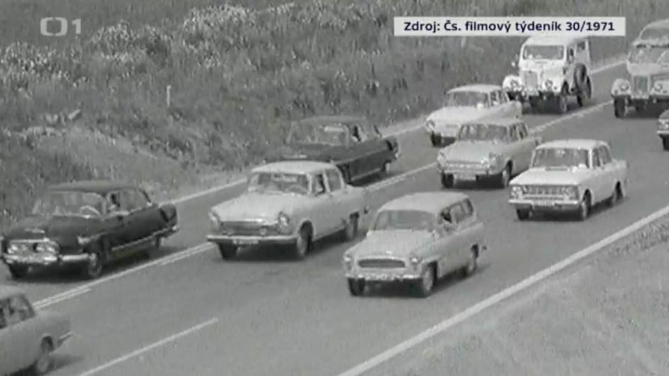 Verkehr auf der Autobahn D1 | Foto: Tschechisches Fernsehen Verkehr auf der Autobahn D1 | Foto: Tschechisches Fernsehen