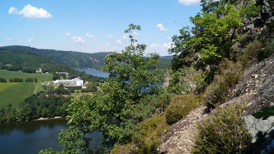 Aussichtspunkt Weißer Felsen / Bílá skála | Foto: Miloš Turek, Radio Prague International Aussichtspunkt Weißer Felsen / Bílá skála | Foto: Miloš Turek, Radio Prague International