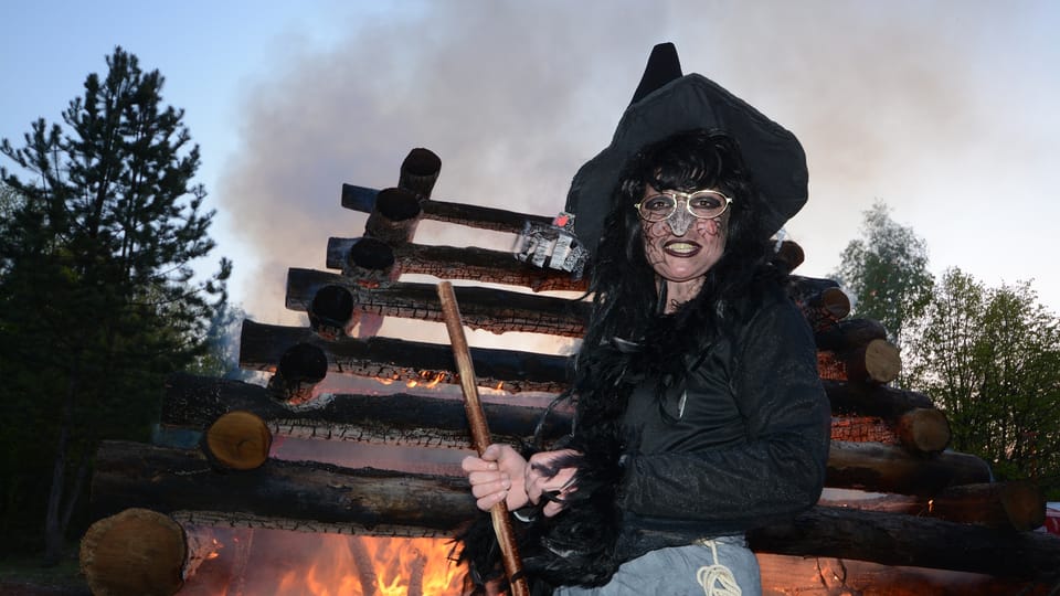 Walpurgisnacht im Dorf Liběchov | Foto: Eva Turečková, Radio Prague International Walpurgisnacht im Dorf Liběchov | Foto: Eva Turečková, Radio Prague International