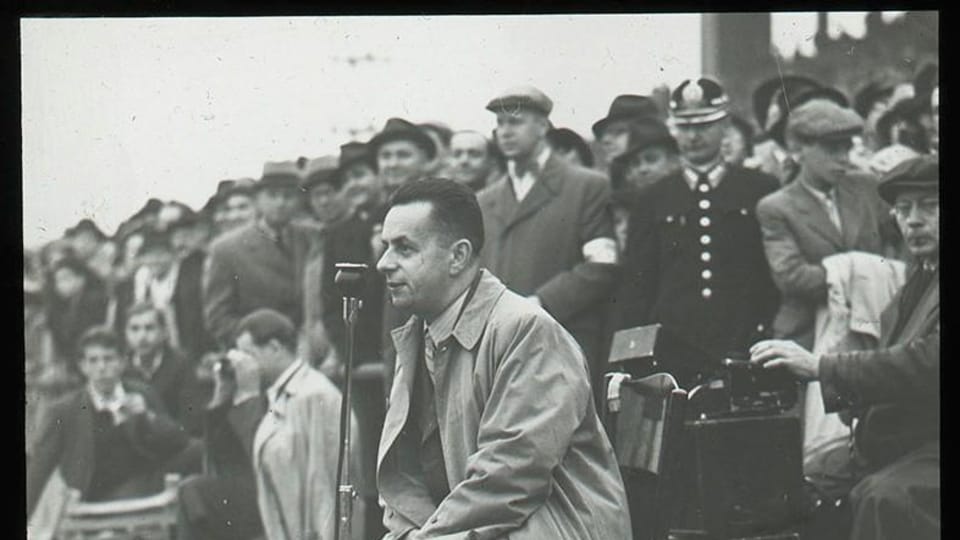 Josef Laufer gegen 1935 | Foto: Nationalmuseum in Prag, eSbírky, CC BY 4.0 DEED Josef Laufer gegen 1935 | Foto: Nationalmuseum in Prag, eSbírky, CC BY 4.0 DEED