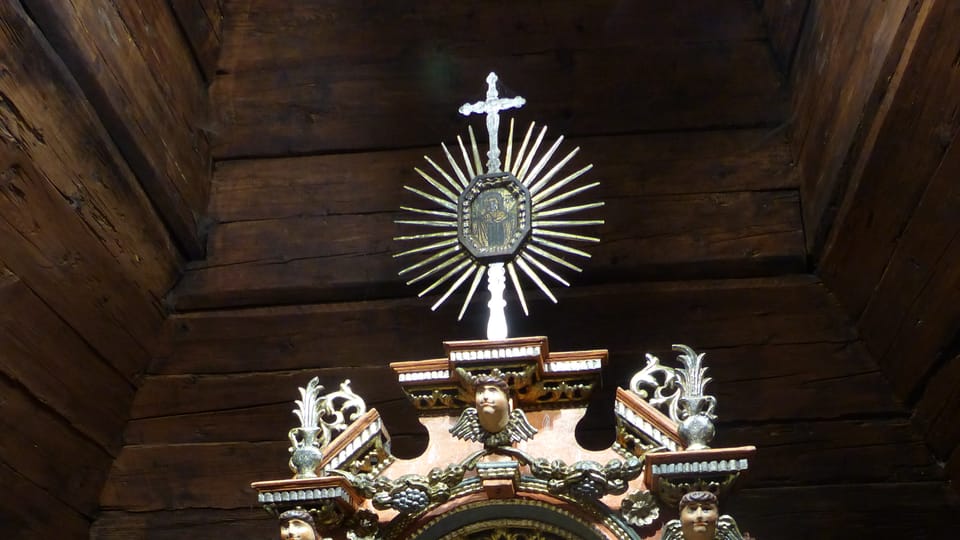 Altar der St.-Nikolaus-Kirche in Hradec Králové | Foto: Klára Stejskalová, Radio Prague International Altar der St.-Nikolaus-Kirche in Hradec Králové | Foto: Klára Stejskalová, Radio Prague International