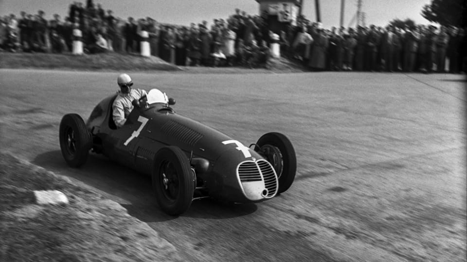 Louis Chiron in einem Maserati,  Brno Grand Prix,  1949 | Foto: Václav Chochola,  © Archiv B&M Chochola