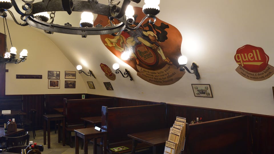 Bierstube „U dvou koček“ (Foto: Ondřej Tomšů) Bierstube „U dvou koček“ (Foto: Ondřej Tomšů)