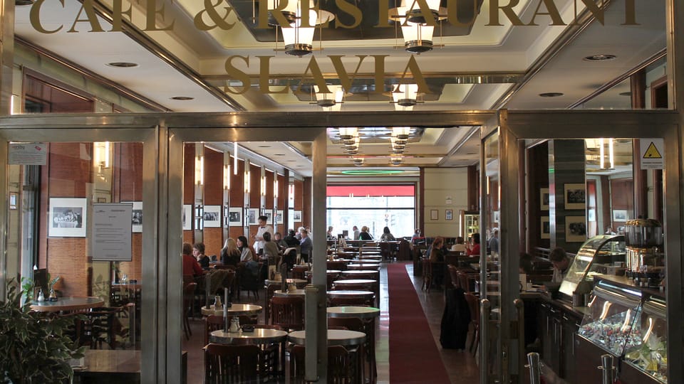 Café Slavia (Foto: Ondřej Tomšů) Café Slavia (Foto: Ondřej Tomšů)