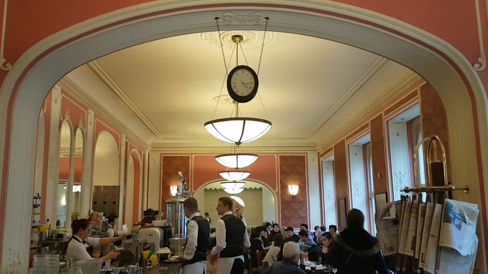 Café Louvre | Foto: Ondřej Tomšů,  Radio Prague International