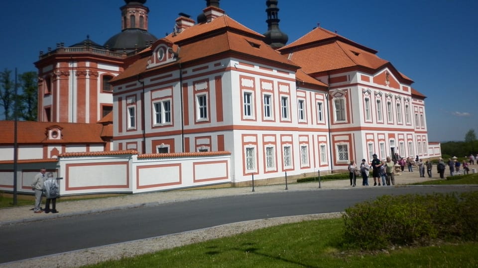 Wallfahrtsort Mariánská Týnice / Maria Teinitz mit der Kirche Mariä Verkündigung | Foto: Zdeňka Kuchyňová, Radio Prague International Wallfahrtsort Mariánská Týnice / Maria Teinitz mit der Kirche Mariä Verkündigung | Foto: Zdeňka Kuchyňová, Radio Prague International