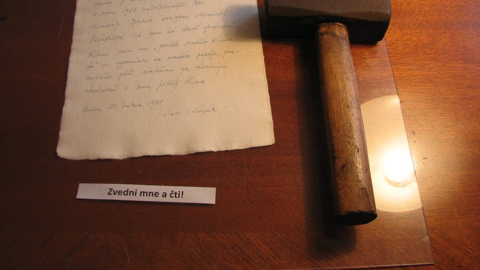 Ein Hammer, mit dem der Abt in den 1960er Jahren arbeitete (Foto: Martina Schneibergová) Ein Hammer, mit dem der Abt in den 1960er Jahren arbeitete (Foto: Martina Schneibergová)