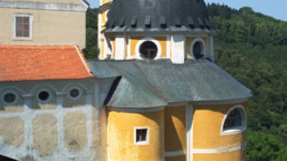 Schloss Vranov nad Dyjí / Frain an der Thaya (Foto: Archiv des Tschechischen Rundfunks - Radio Prague International) Schloss Vranov nad Dyjí / Frain an der Thaya (Foto: Archiv des Tschechischen Rundfunks - Radio Prague International)