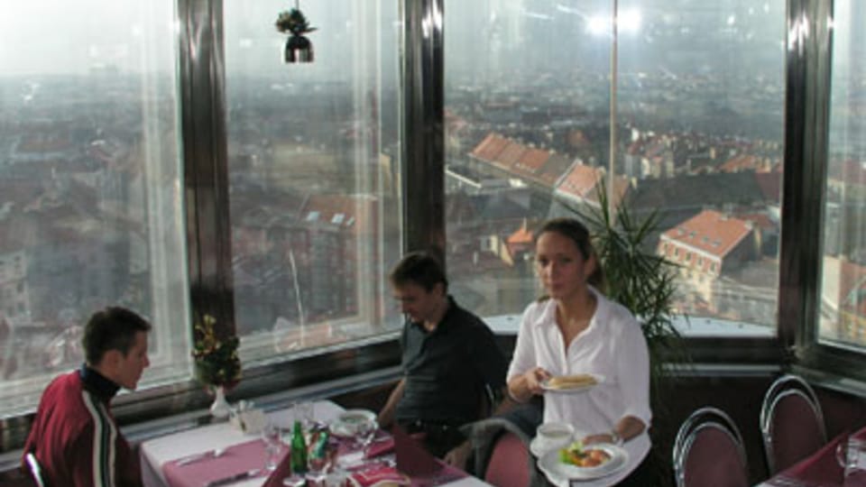 Der Fernsehturm im Prager Stadtteil Zizkov (Foto: Gerald Schubert) Der Fernsehturm im Prager Stadtteil Zizkov (Foto: Gerald Schubert)
