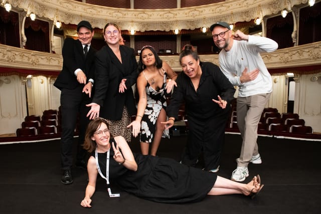 Die Jurymitglieder Jakub Felcman,  Estrella Araiza,  Devika Girish,  Marija Kavtaradze und Dirk Decker | Foto: Film Servis Festival Karlovy Vary
