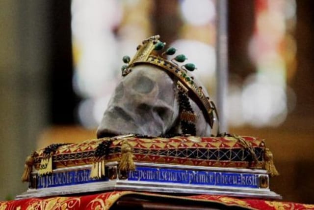 Totenkopf des heiligen Wenzel | Foto: ČT24