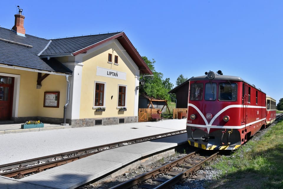 Bemerkenswert sind auch die sorgfältig restaurierten Bahnhöfe. | Foto: Břetislav Tureček,  Radio Prague International