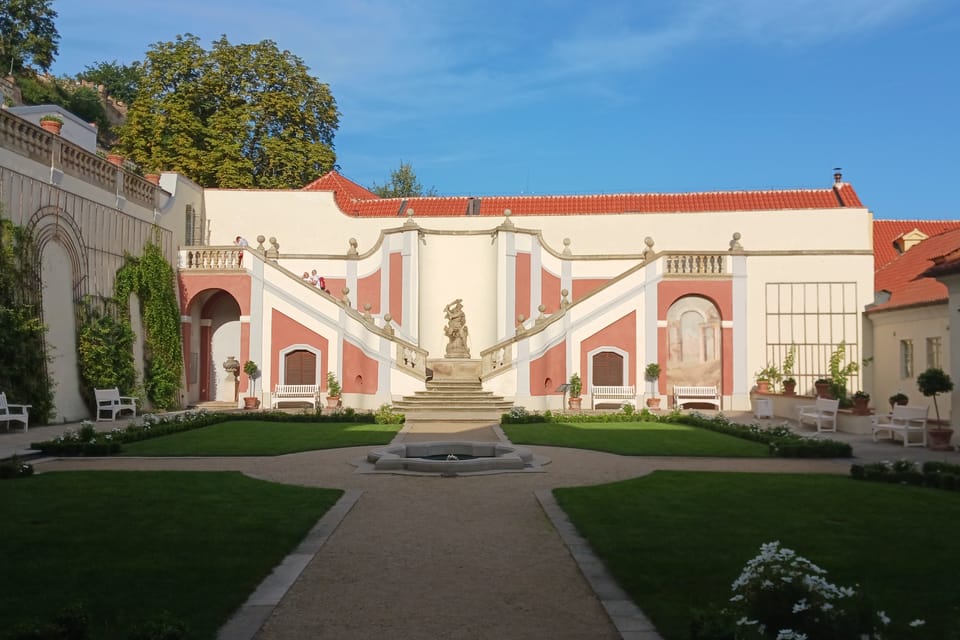 Ledeburger Garten mit der Herkules-Statue | Foto: Lenka Žižková, Radio Prague International Ledeburger Garten mit der Herkules-Statue | Foto: Lenka Žižková, Radio Prague International