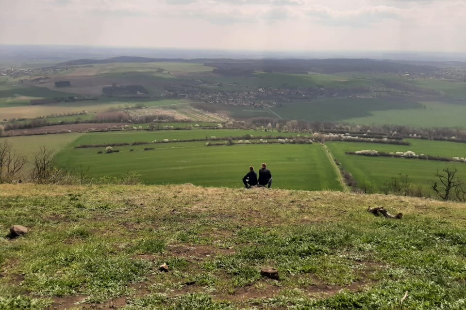 Eine der Aussichten vom Berg Říp | Foto: Lenka Žižková, Radio Prague International Eine der Aussichten vom Berg Říp | Foto: Lenka Žižková, Radio Prague International