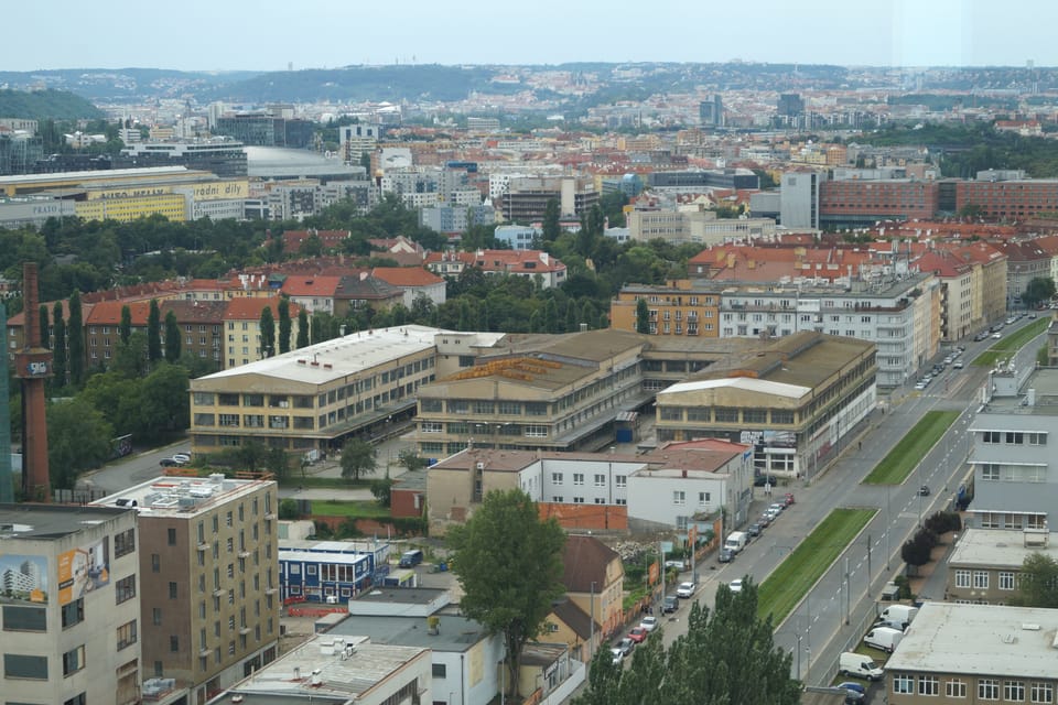 Gebäude „E“ des ehemaligen Maschinenbauunternehmens Praga | Foto: Radio Prague International Gebäude „E“ des ehemaligen Maschinenbauunternehmens Praga | Foto: Radio Prague International