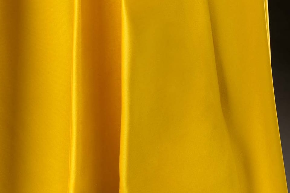 "Yellow"-Kleid, 2020 | Foto: Uměleckoprůmyslové muzeum "Yellow"-Kleid, 2020 | Foto: Uměleckoprůmyslové muzeum