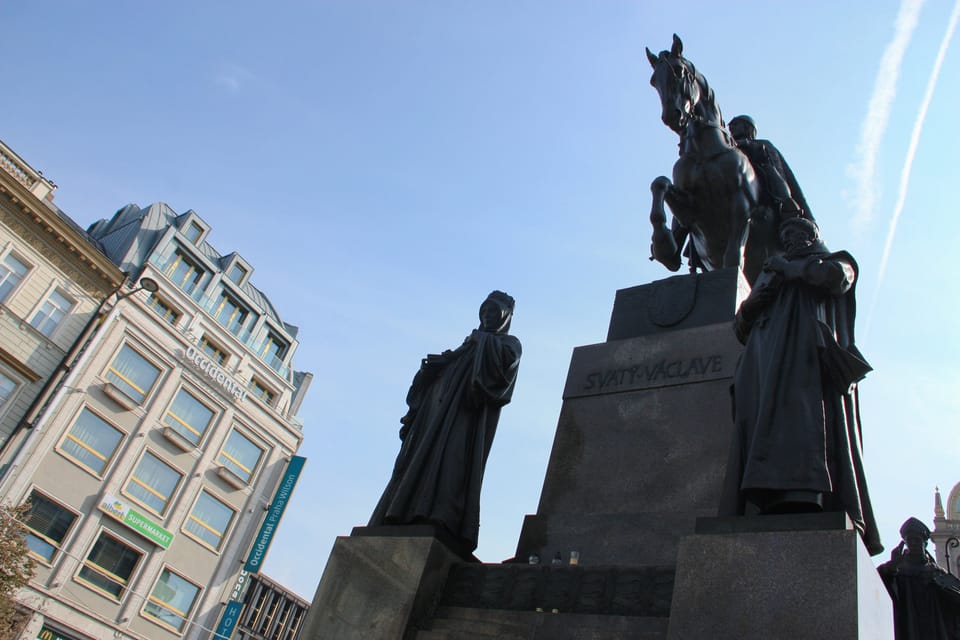 Sankt-Wenzels-Denkmal auf dem Wenzelsplatz von Bildhauer Josef Václav Myslbek | Foto: Barbora Němcová,  Radio Prague International