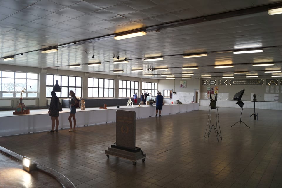 Betriebskantine im Gebäude „E“ des ehemaligen Maschinenbauunternehmens Praga | Foto: Radio Prague International Betriebskantine im Gebäude „E“ des ehemaligen Maschinenbauunternehmens Praga | Foto: Radio Prague International