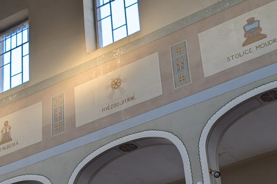 Kirche der Heiligen Anna in Žižkov | Foto: Štěpánka Budková, Radio Prague International Kirche der Heiligen Anna in Žižkov | Foto: Štěpánka Budková, Radio Prague International