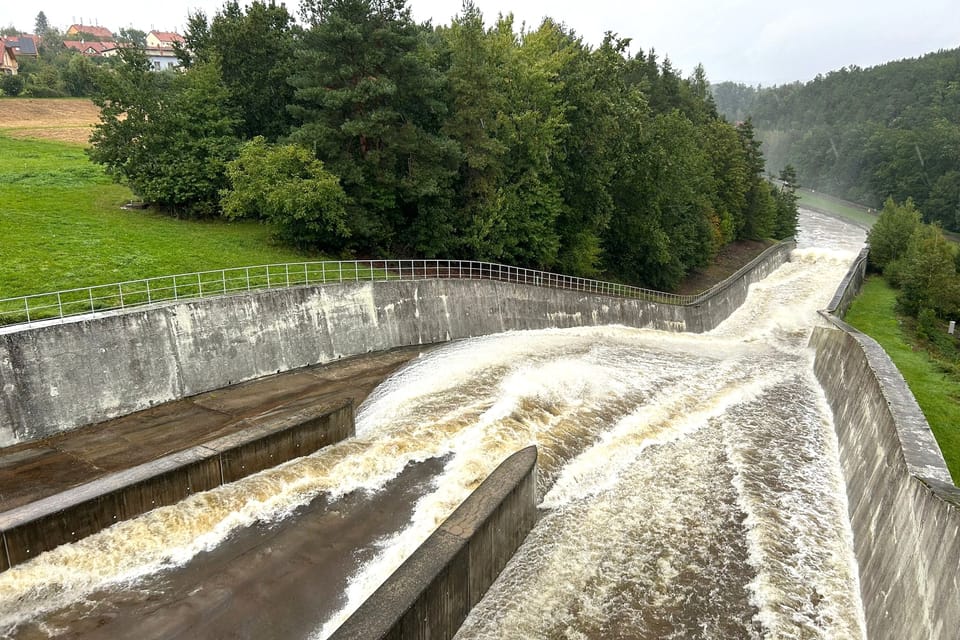 Der Římov-Damm am Fluss Malše | Foto: Matěj Vodička, Český rozhlas Der Římov-Damm am Fluss Malše | Foto: Matěj Vodička, Český rozhlas