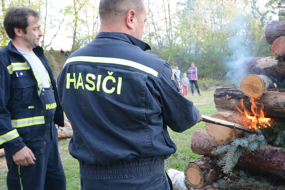 Walpurgisnacht im Dorf Liběchov | Foto: Eva Turečková,  Radio Prague International