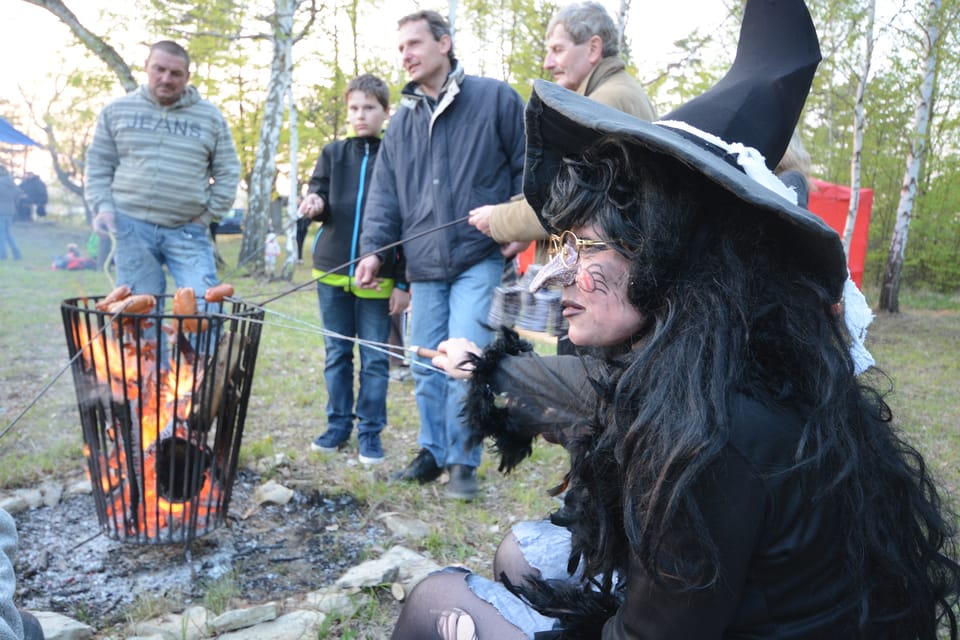 Walpurgisnacht im Dorf Liběchov  | Foto: Eva Turečková,  Radio Prague International