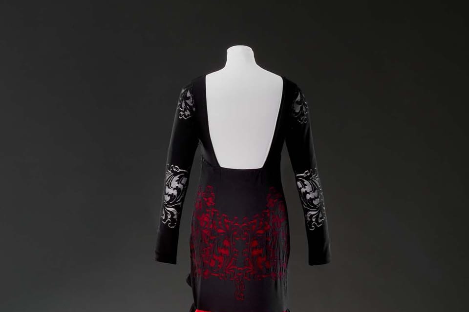 "Flamenco"-Kleid, 2017 | Foto: Uměleckoprůmyslové muzeum "Flamenco"-Kleid, 2017 | Foto: Uměleckoprůmyslové muzeum
