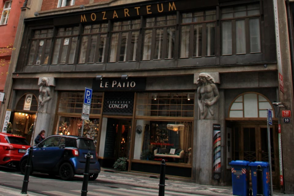 Mozarteum in der Jungmann-Straße im Zentrum Prags | Foto: Barbora Němcová, Radio Prague International Mozarteum in der Jungmann-Straße im Zentrum Prags | Foto: Barbora Němcová, Radio Prague International