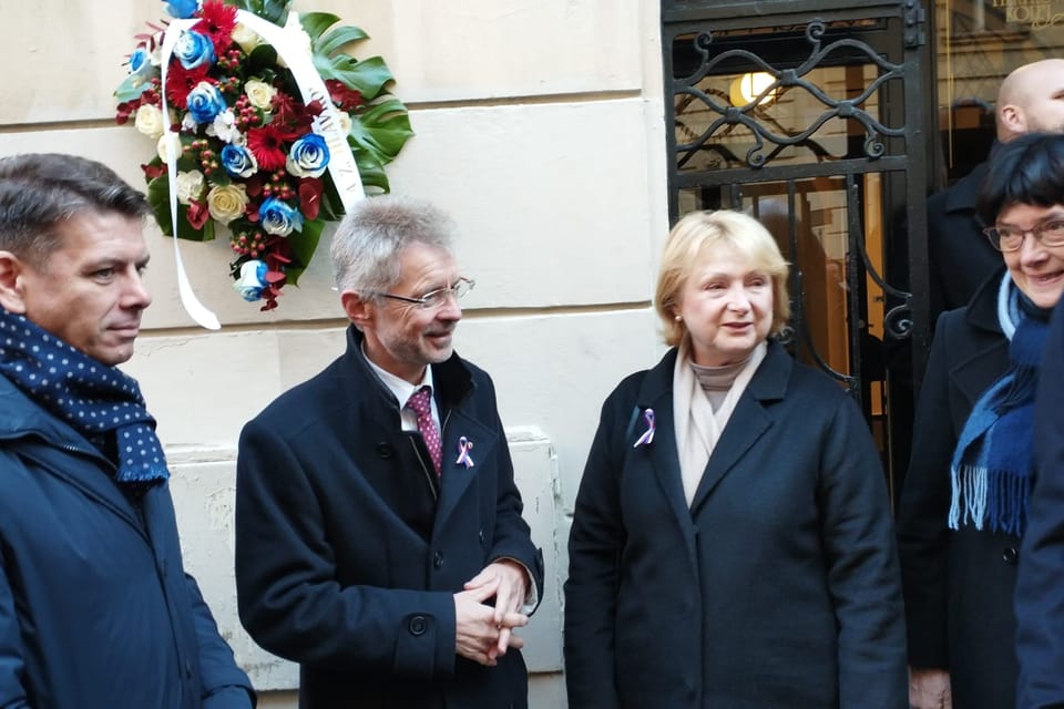 17. November 2023 in den Straßen von Prag | Foto: Igor Budykin, Radio Prague International 17. November 2023 in den Straßen von Prag | Foto: Igor Budykin, Radio Prague International