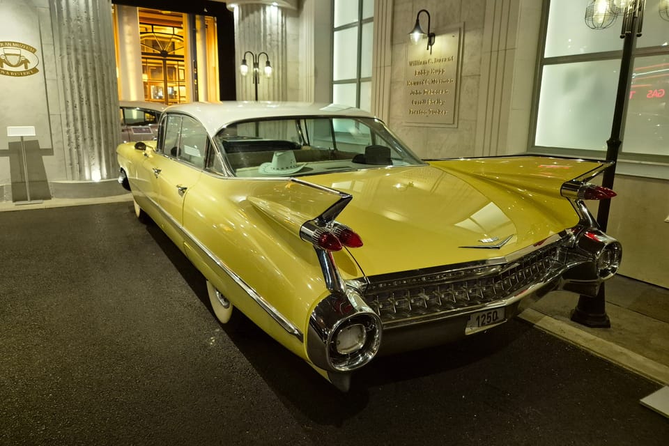 Cadillac De Ville | Foto: Petr Lukeš, Radio Prague International Cadillac De Ville | Foto: Petr Lukeš, Radio Prague International