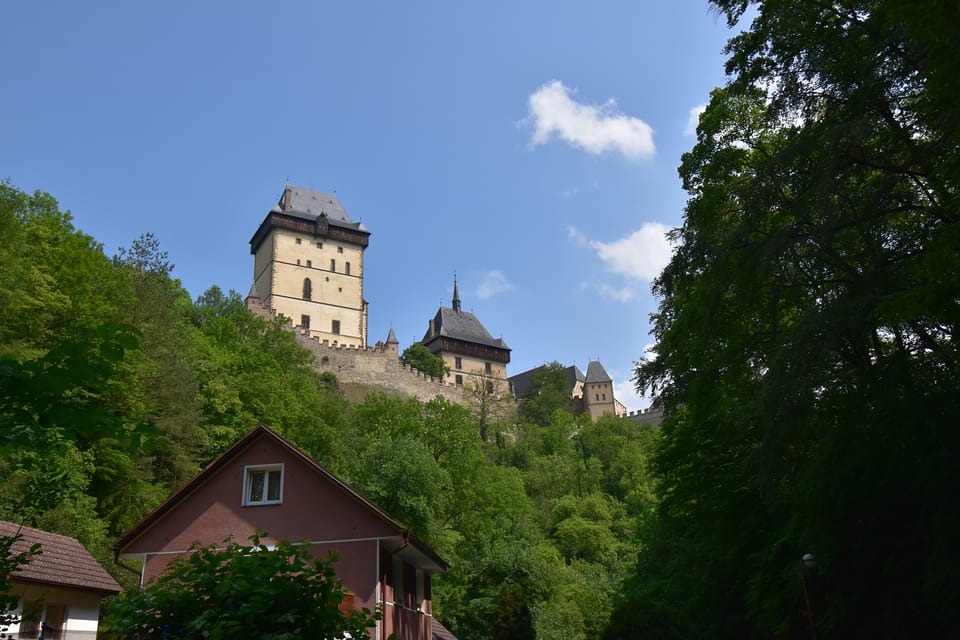 Burg Karlštejn | Foto: Ondřej Tomšů,  Radio Prague International