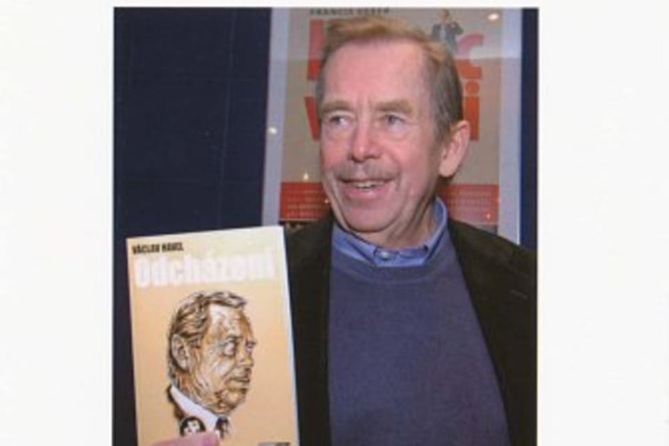 Václav Havel (1936-2011). Tschechischer Dramatiker und Politiker. Aktiver Teilnehmer am „Prager Frühling“, Gründer der Bürgerrechtsbewegung Charta 77, mehrfach inhaftiert. 1989-2003 tschechoslowakischer und tschechischer Staatspräsident. | Foto: Marta Myšková, ČTK Václav Havel (1936-2011). Tschechischer Dramatiker und Politiker. Aktiver Teilnehmer am „Prager Frühling“, Gründer der Bürgerrechtsbewegung Charta 77, mehrfach inhaftiert. 1989-2003 tschechoslowakischer und tschechischer Staatspräsident. | Foto: Marta Myšková, ČTK