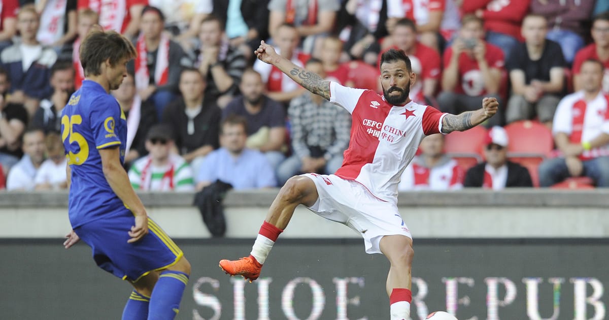 Erste FußballLiga feiert Jubiläum und will Videobeweis